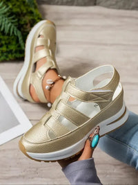 Goldfarben