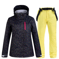 Set mit gelber Hose