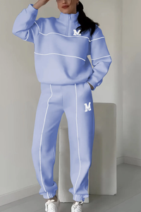 Hellblau