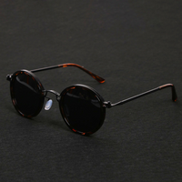Orange / Schwarz